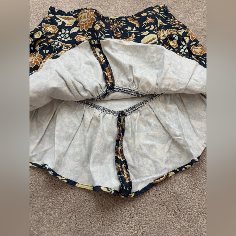 Francesca's Collections Floral Mini Skirt - Navy and Yellow NWT - Picture 7 of 14